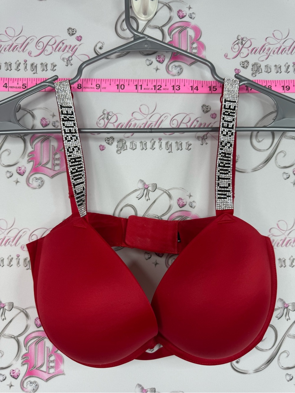 Victoria's Secret very sexy push up Red Push-Up Bra with Rhinestone Logo Straps
